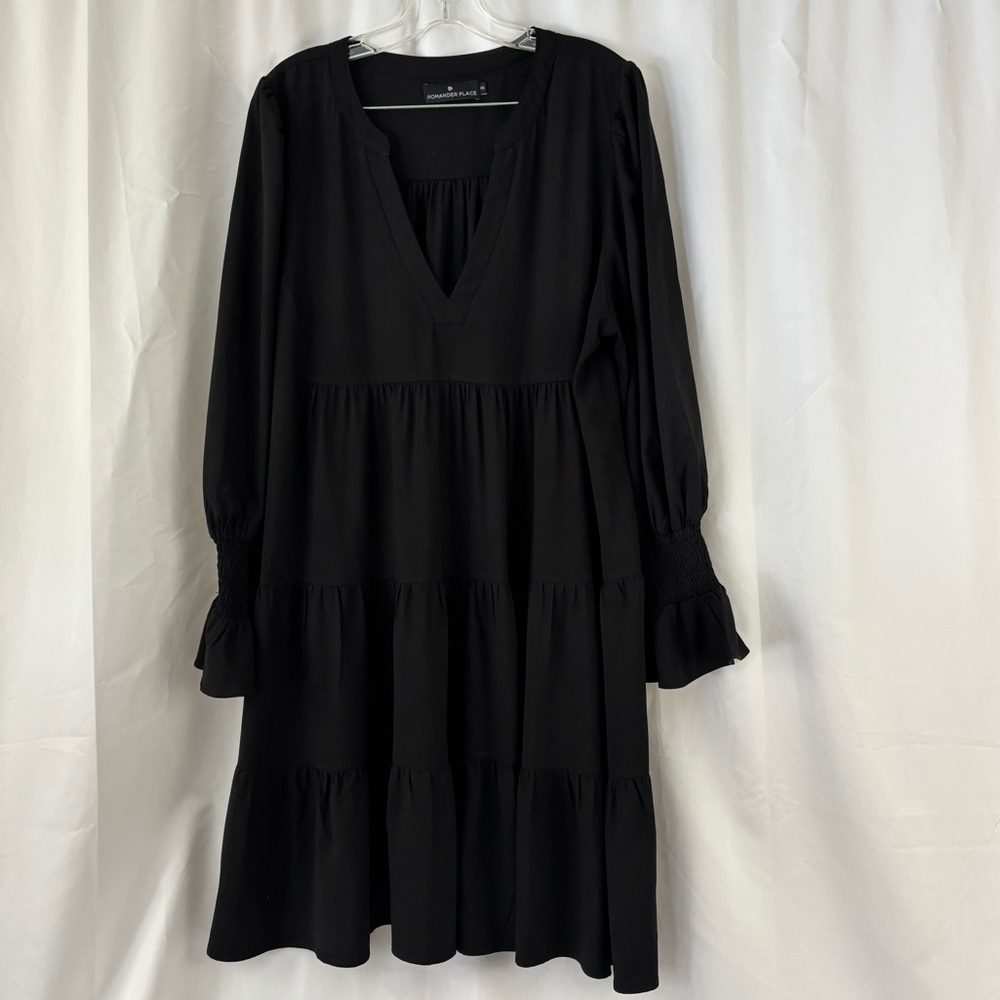 Pomander Place Black Tiered V-Neck Long Sleeve Dress